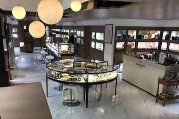 浮梁县寄卖奢侈品店
